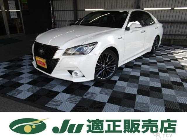 2016 Toyota Crown