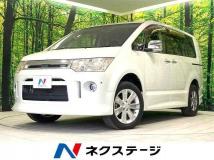 2013 Mitsubishi Delica D5