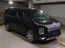 2022 Mitsubishi Delica D5