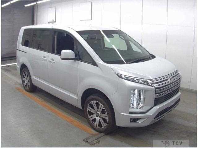 2023 Mitsubishi Delica D5