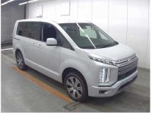 2023 Mitsubishi Delica D5