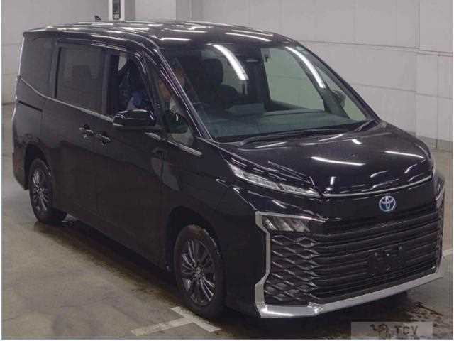2022 Toyota Voxy