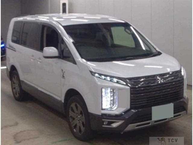 2022 Mitsubishi Delica D5
