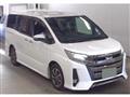 2019 Toyota Noah