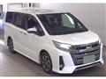 2019 Toyota Noah