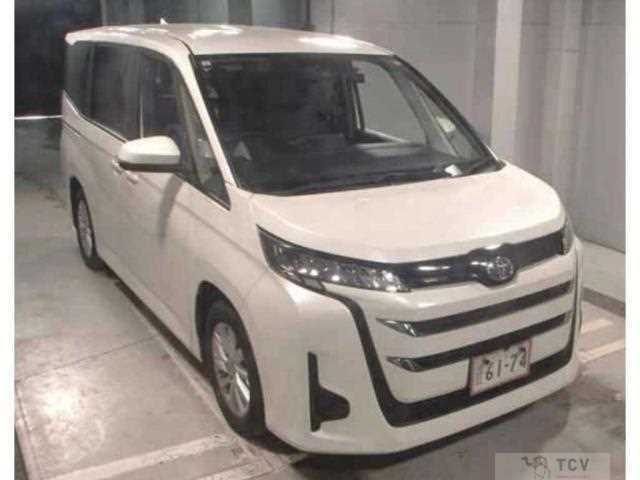 2022 Toyota Noah