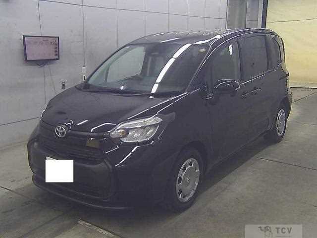 2022 Toyota Sienta