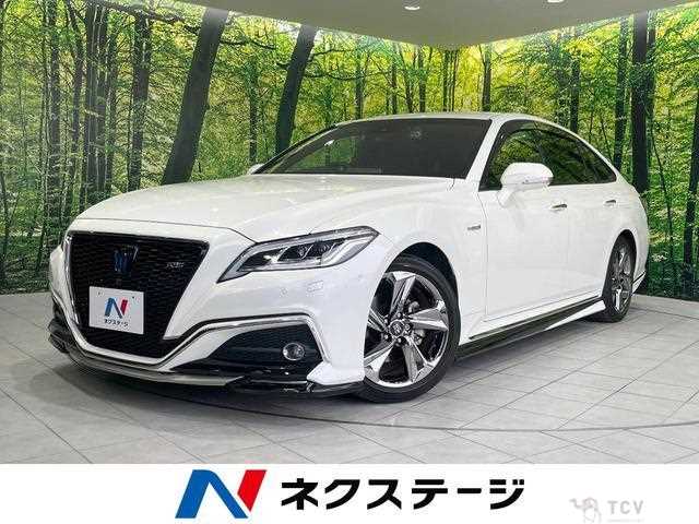 2018 Toyota Crown Hybrid