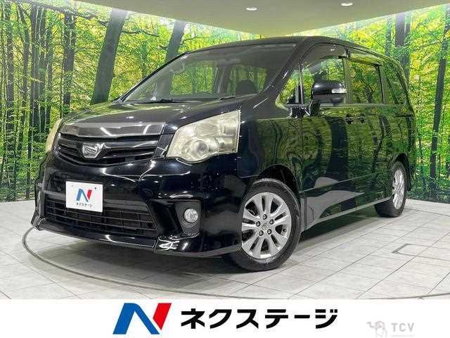2012 Toyota Noah