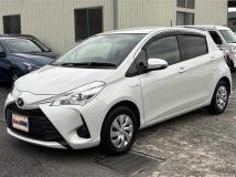 2017 Toyota Vitz