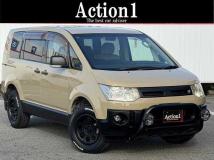 2009 Mitsubishi Delica D5