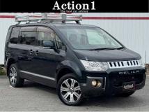 2015 Mitsubishi Delica D5