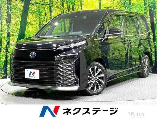 2023 Toyota Voxy