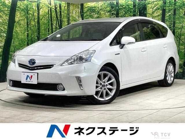 2013 Toyota PRIUS α