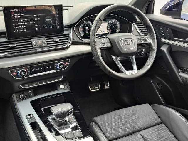 Audi Q5 2023 — фото 5 купить в Москве