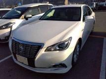 2016 Toyota Crown Hybrid