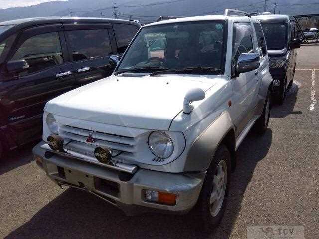 1997 Mitsubishi Pajero Jr