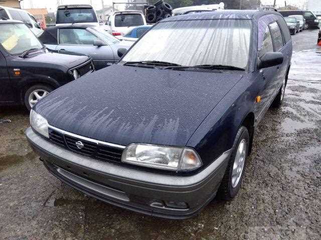 1995 Nissan Avenir