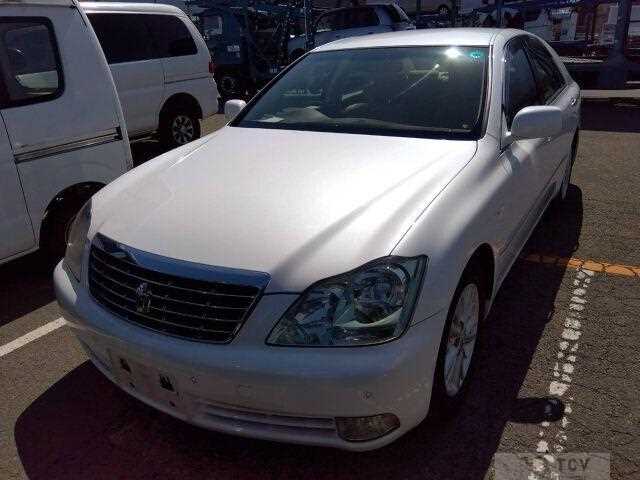2004 Toyota Crown