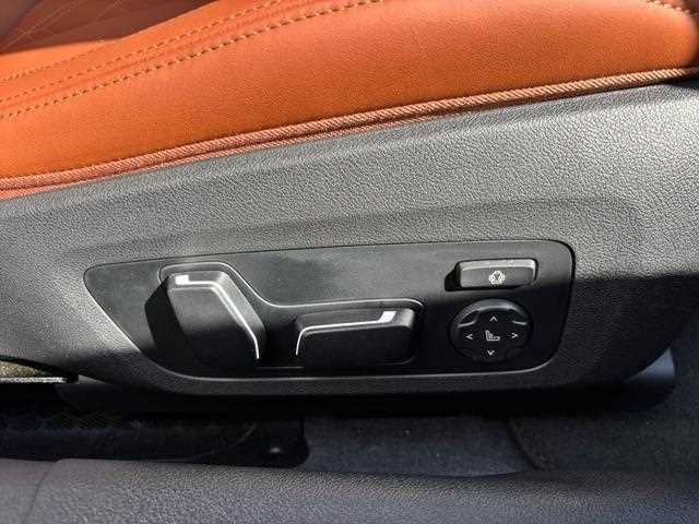 BMW 3 Series 2025 — фото 10 купить в Москве