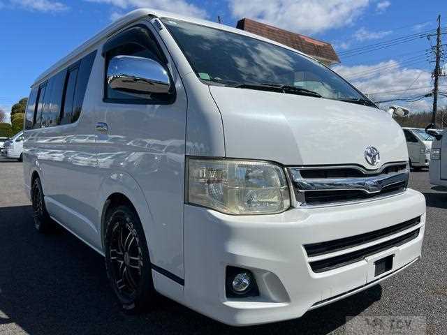 2011 Toyota Hiace Wagon