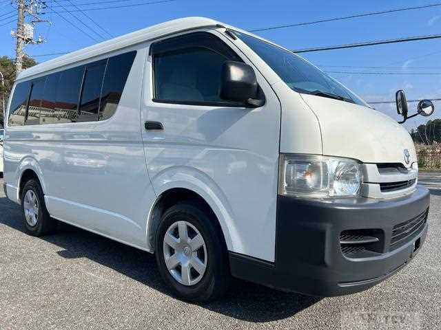 2008 Toyota Hiace Wagon