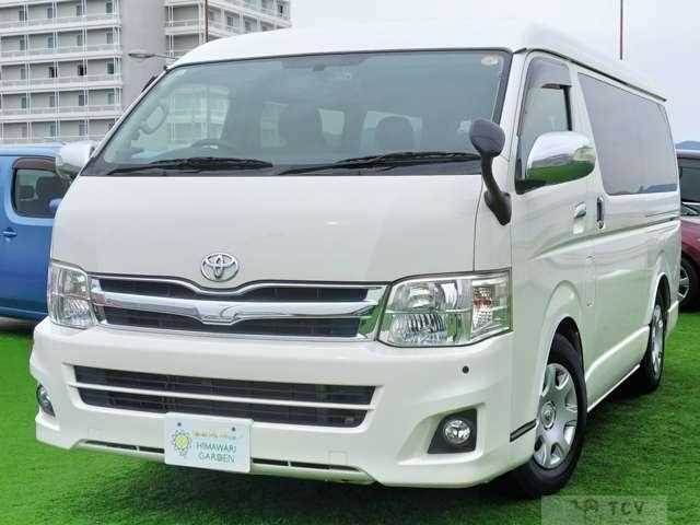 2010 Toyota Hiace Van