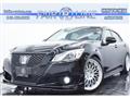 2014 Toyota Crown Hybrid