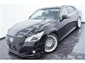 2014 Toyota Crown Hybrid