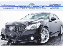 2014 Toyota Crown Hybrid
