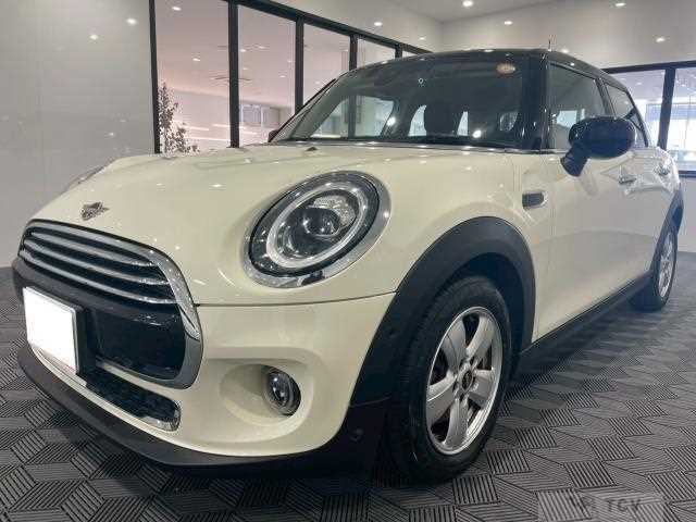2021 BMW MINI
