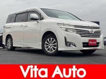 2013 Nissan Elgrand