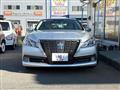 2013 Toyota Crown Hybrid