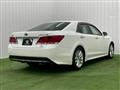 2014 Toyota Crown Hybrid