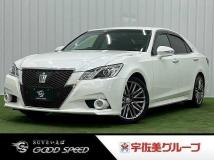 2013 Toyota Crown Hybrid