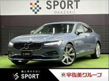 2017 Volvo S90