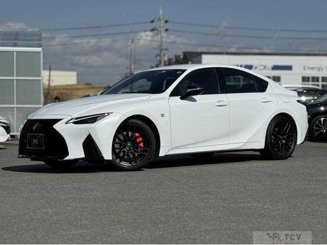 2023 Lexus IS
