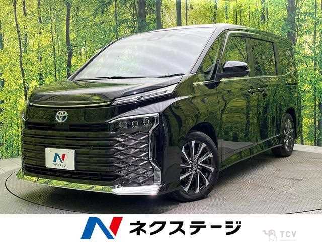 2023 Toyota Voxy