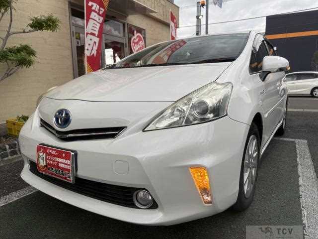 2011 Toyota PRIUS α