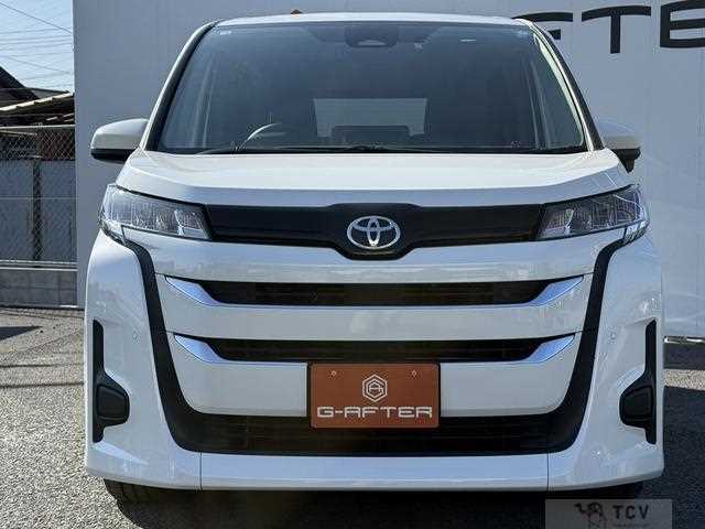2022 Toyota Noah