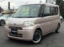 2012 Daihatsu Tanto