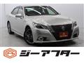 2013 Toyota Crown Hybrid