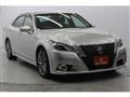 2013 Toyota Crown Hybrid