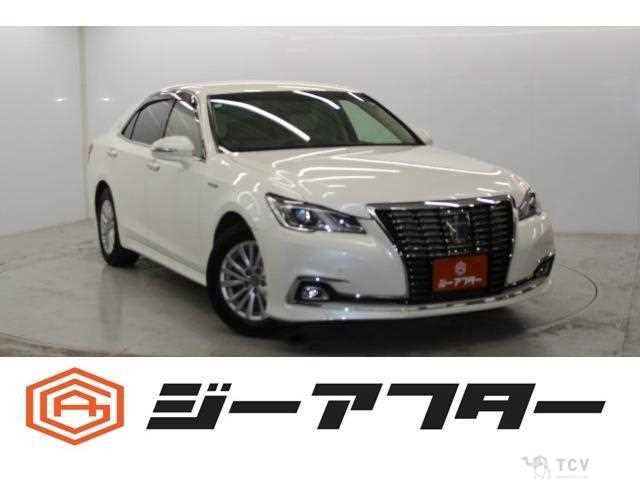 2016 Toyota Crown Hybrid