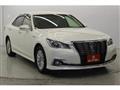 2016 Toyota Crown Hybrid