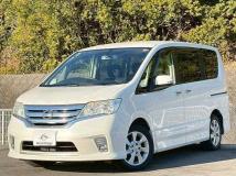 2011 Nissan Serena