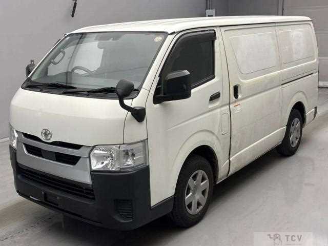 2022 Toyota Hiace Van