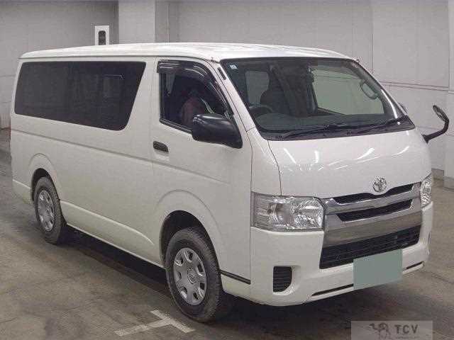 2015 Toyota Regiusace Van