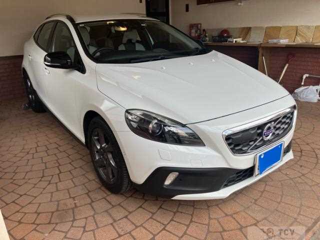 2015 Volvo V40