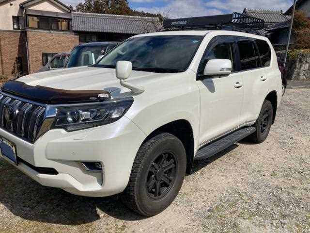 2019 Toyota Land Cruiser Prado